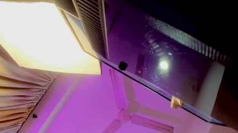 Snapshot of kalimonroee chatting on December 12, 2024, 11:40 am KaliMonroe online show from December 12, 2024, 11:40 am