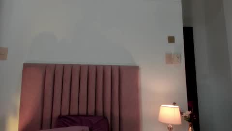 Snapshot of kalimonroee chatting on February 14, 2025, 11:42 am KaliMonroe online show from February 14, 2025, 11:42 am