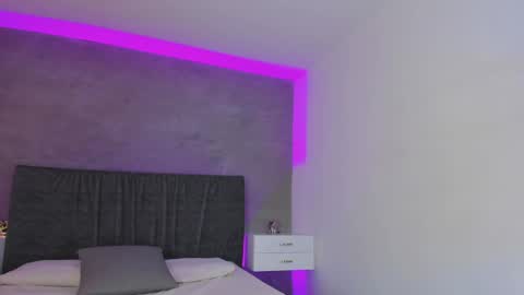 Carolina   online show from February 19, 2025, 5:16 pm