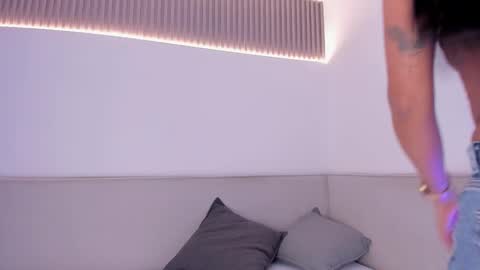 Carolina   online show from March 3, 2026, 12:44 pm