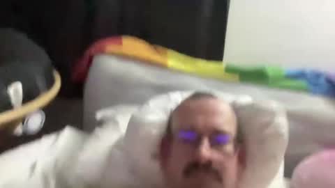 Snapshot of kallen87tm chatting on December 29, 2024, 4:27 am Kyler online show from December 29, 2024, 4:27 am