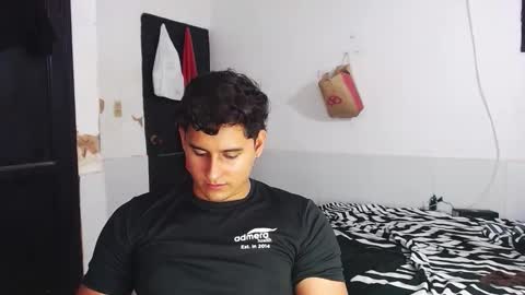 Kev online show from October 1, 2025, 11:33 pm