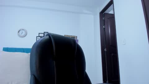 Kamilalopez online show from February 28, 2026, 11:06 pm