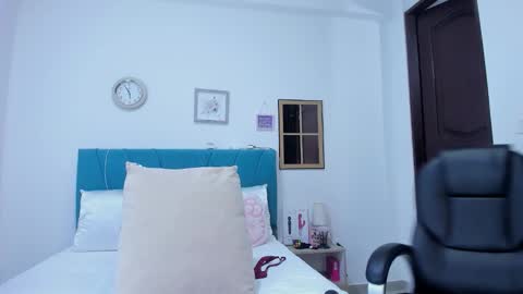 Kamilalopez online show from March 28, 2026, 11:04 pm