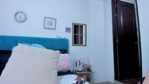 Snapshot of kam_lopez chatting on May 2, 2026, 11:10 pm Kamilalopez online show from May 2, 2026, 11:10 pm