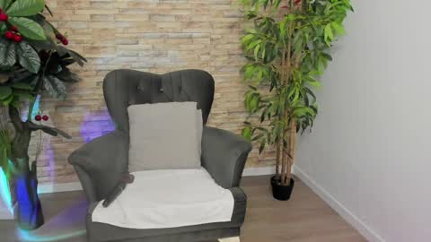 KamaFeels online show from April 4, 2026, 7:00 pm