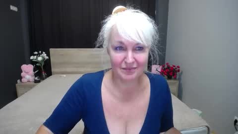 KamaliaSim online show from November 8, 2025, 8:40 pm