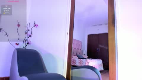 Snapshot of kamila_arias chatting on February 6, 2026, 12:08 pm online show from February 6, 2026, 12:08 pm