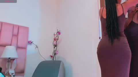 Snapshot of kamila_arias chatting on June 19, 2026, 1:04 pm online show from June 19, 2026, 1:04 pm