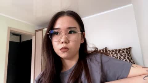 Bella online show from April 21, 2026, 12:11 pm