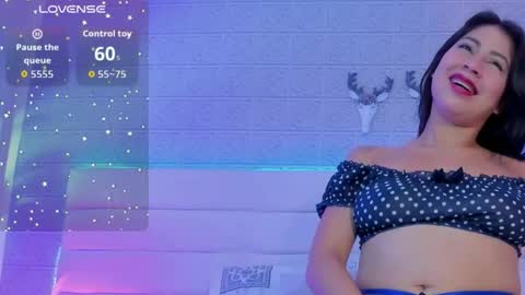 Snapshot of kamileblake chatting on November 5, 2025, 5:07 am online show from November 5, 2025, 5:07 am