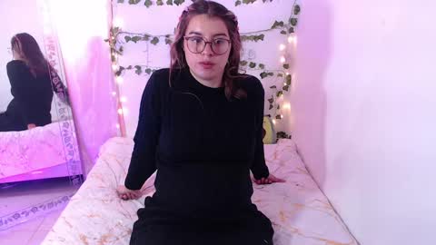 kamilew online show from October 3, 2025, 6:16 pm