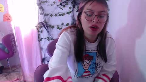 kamilew online show from November 2, 2025, 4:09 pm