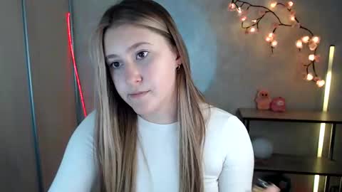 Snapshot of kamilla_love_ chatting on June 1, 2026, 12:29 pm kamilla_love_ online show from June 1, 2026, 12:29 pm