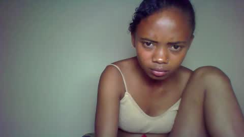 kamillah69 online show from November 10, 2025, 7:13 pm