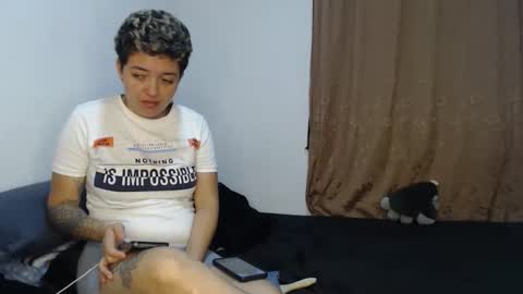 kammy   y   camila online show from April 24, 2026, 12:40 pm