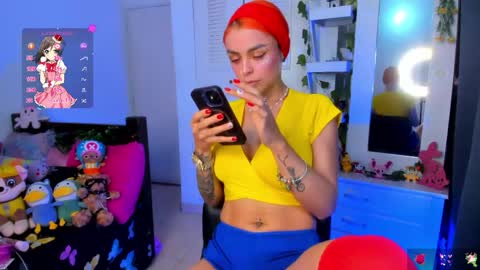 hello  Im Danni online show from June 1, 2026, 12:18 pm