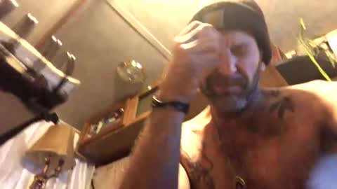 Tucker online show from November 22, 2025, 4:55 am