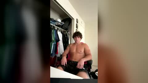 kanewetwood online show from July 15, 2026, 10:04 pm