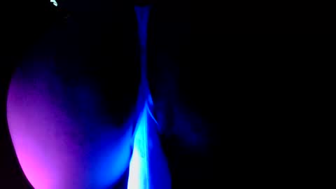 KANGKHLOE online show from September 24, 2025, 9:23 am