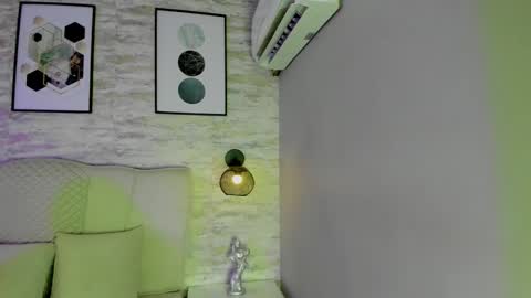 Kanna  online show from November 18, 2025, 10:31 am