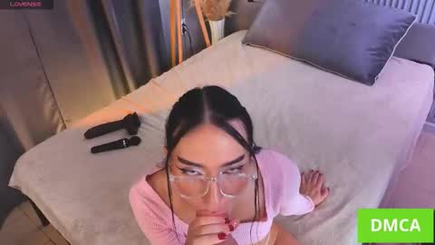 Snapshot of kanyesbabyyy chatting on October 26, 2025, 1:28 pm Agata online show from October 26, 2025, 1:28 pm