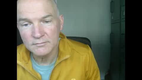 Robbie online show from March 5, 2025, 1:06 pm