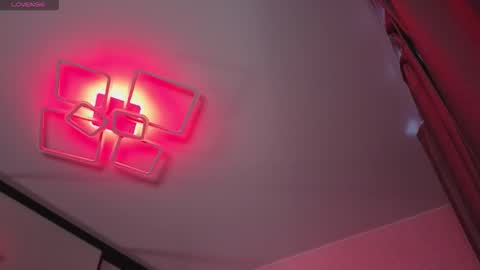 kara_life online show from October 9, 2025, 1:25 am