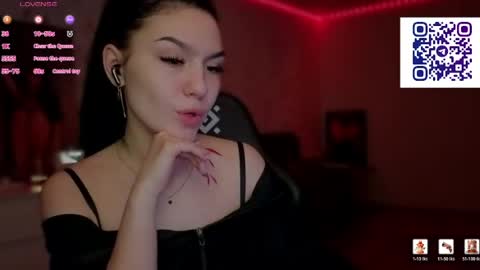 Snapshot of kara_life chatting on March 27, 2026, 11:37 pm kara_life online show from March 27, 2026, 11:37 pm