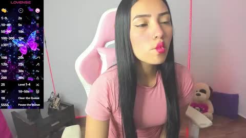 Snapshot of karely_sweet_ chatting on February 24, 2025, 10:14 pm karely_sweet_ online show from February 24, 2025, 10:14 pm