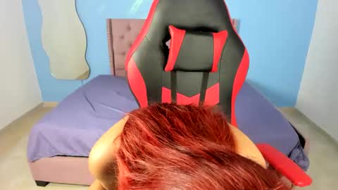 karen_josy online show from February 10, 2025, 5:41 pm