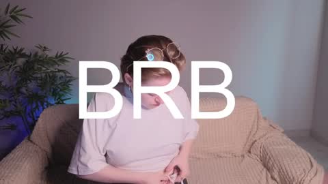 Karen online show from April 9, 2026, 9:04 am