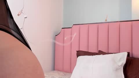 Karen online show from December 22, 2025, 12:46 pm