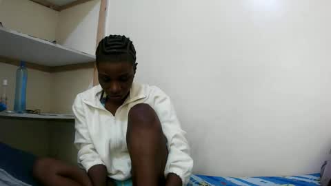 Snapshot of karenato chatting on April 10, 2026, 8:19 am karenato online show from April 10, 2026, 8:19 am