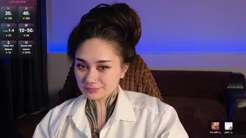 karenhotflirt online show from June 12, 2026, 3:00 pm