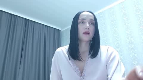 karennclark online show from September 9, 2025, 8:30 pm