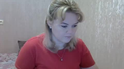 karennelsonx online show from January 9, 2025, 9:06 am