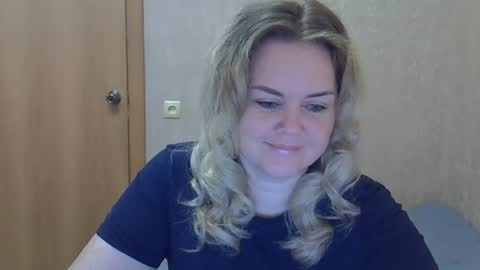 karennelsonx online show from July 18, 2026, 11:47 am
