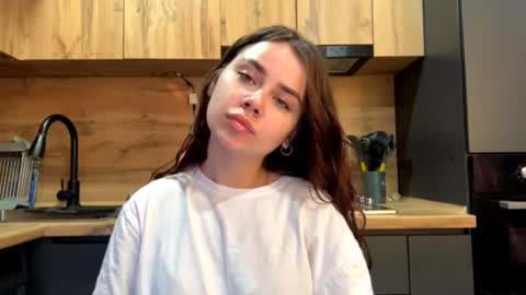 Snapshot of kareystutsman chatting on December 18, 2025, 4:29 am kareystutsman online show from December 18, 2025, 4:29 am