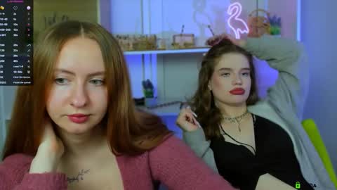 kari_pirs online show from September 19, 2025, 8:20 pm