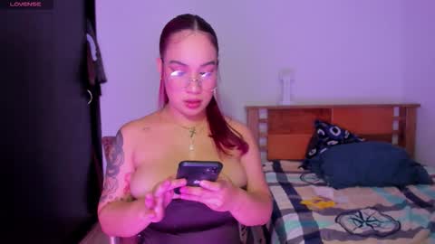 Karina online show from September 9, 2025, 11:59 pm