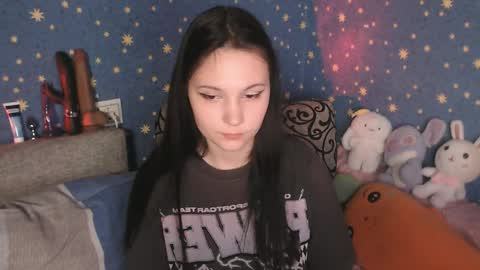 Snapshot of karicherry chatting on April 20, 2026, 4:43 pm karicherry online show from April 20, 2026, 4:43 pm