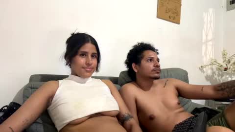 kariina candy and fox online show from July 11, 2026, 3:31 am