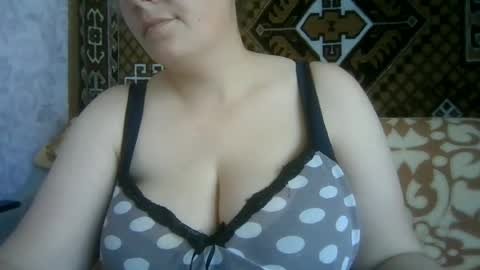Snapshot of karilina_hi chatting on May 23, 2026, 8:51 am Karilina Hi online show from May 23, 2026, 8:51 am