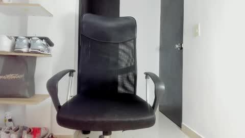 Karim online show from February 23, 2026, 4:37 pm