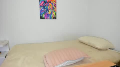 karina_lopez7 online show from February 4, 2025, 10:24 pm