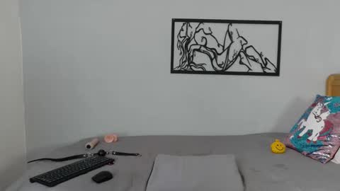 karina_lopez7 online show from November 19, 2025, 2:06 pm