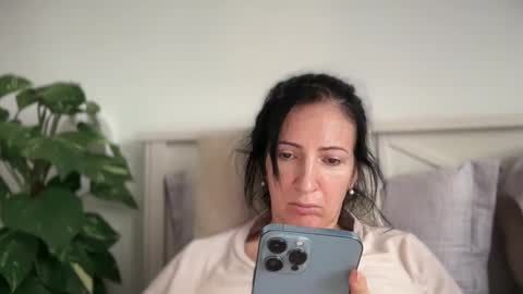 Snapshot of karinablair chatting on February 4, 2025, 1:48 pm Karina online show from February 4, 2025, 1:48 pm