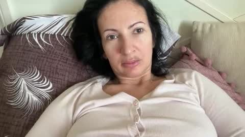 Karina online show from May 11, 2026, 8:53 am