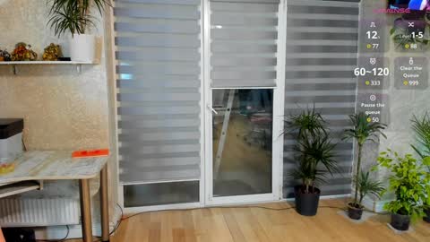 Snapshot of karinadeniss chatting on December 6, 2024, 8:18 pm Onlyfans cute valerri Real Nme Valerri online show from December 6, 2024, 8:18 pm